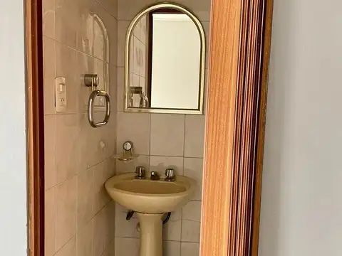 Depto Tipo Casa en Alquiler de 2 dormitorios