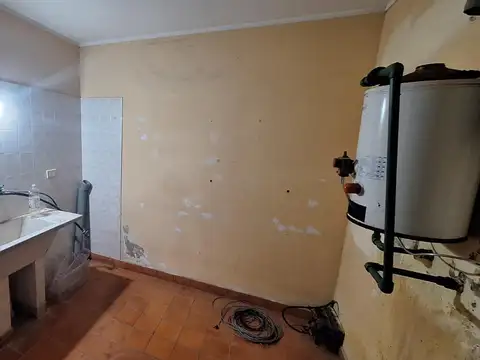 Departamento 6 ambientes con 2 baños