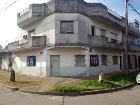 PH  PLANTA BAJA 4 AMBIENTES (Venta en Block o Separado) Ideal Inversor/Desarrollador