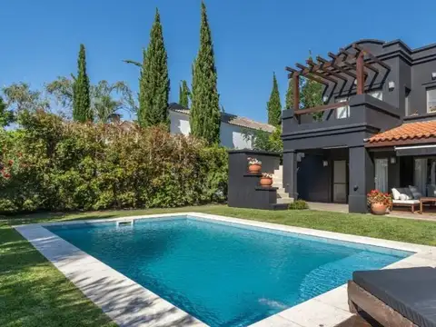 Casa en Venta de 4 dormitorios