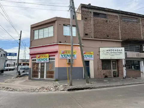 Local en esq. sobre Av. Rodriguez Peña