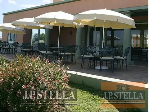 Lote de Terreno 1235 m2 con 3 Frentes - Las Cañuelas Club de Campo