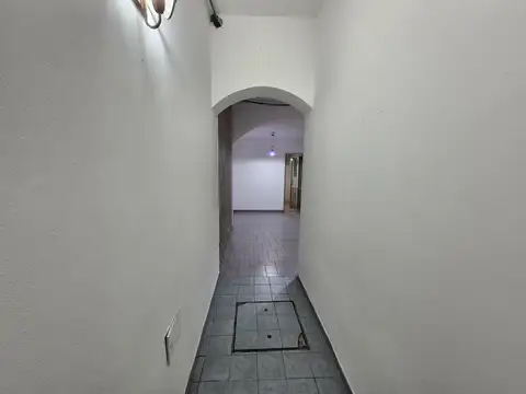 Depto Tipo Casa en Alquiler de 4 ambientes