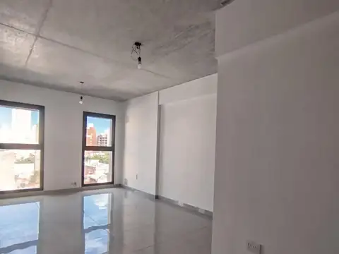 LEANDO N. ALEM 1449 6° B