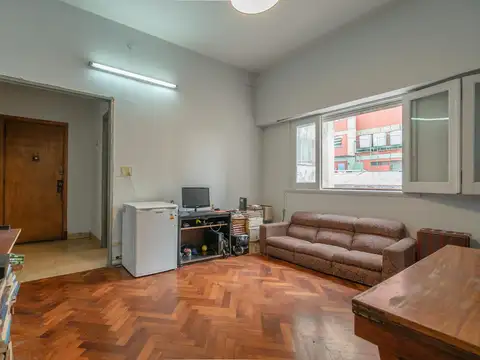 Encantador Departamento de tres ambientes   