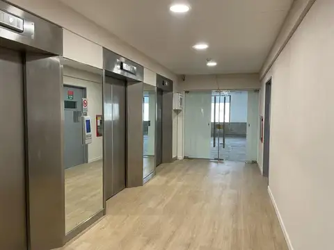 Oficina en Alquiler 40 años
