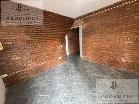 Departamento 2 ambientes y 1/2 en alquiler en Moreno centro