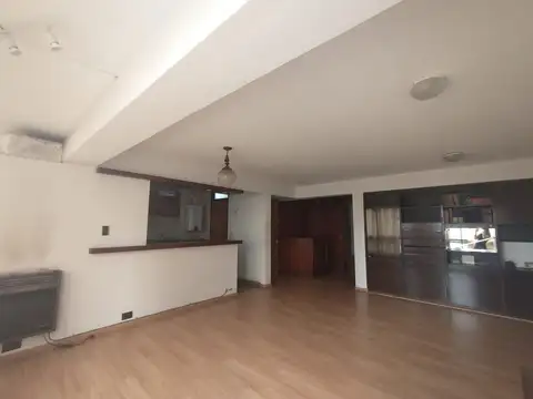 47 e/ 2 y 3 N 379 Piso 2 Dto A