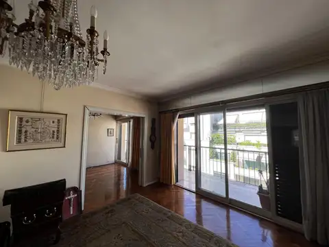 Avenida Alvear 1400
