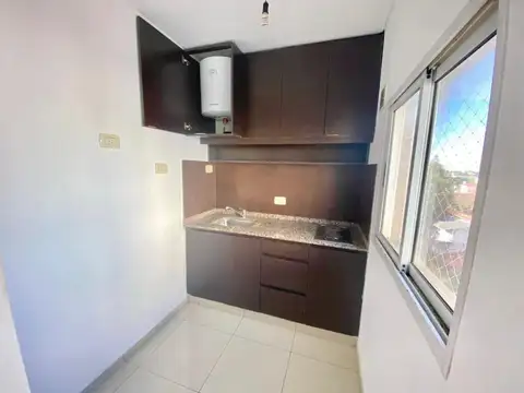 Departamento monoambiente dividido en excelente ubicación.
