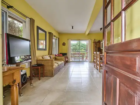Casa en Venta en Acacias Blancas, USD 195.000