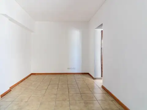 Venta depto 2 amb en Flores cocina independiente