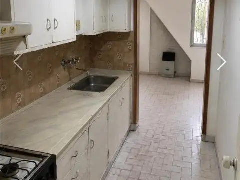 Casa 4 ambientes con 1 baño