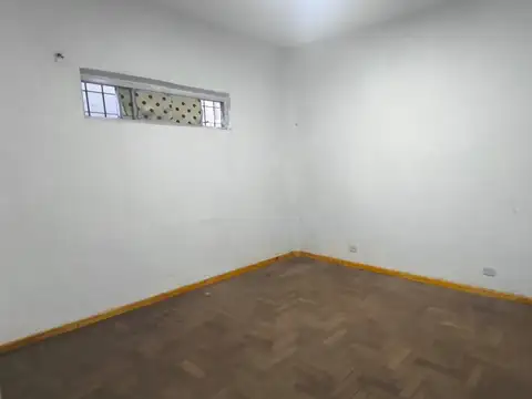 Depto Tipo Casa 3 ambientes con 2 baños