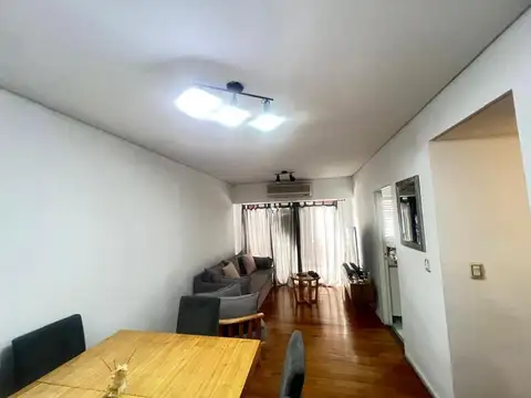 Departamento 4 ambientes  en venta - Ramos Mejia