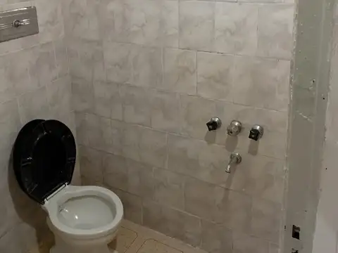 Depto Tipo Casa en Alquiler de 3 ambientes