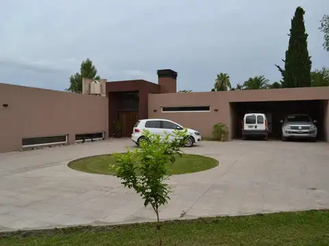 VENTA CASA de 5 AMB AMUEBLADA EN 20 DE JUNIO