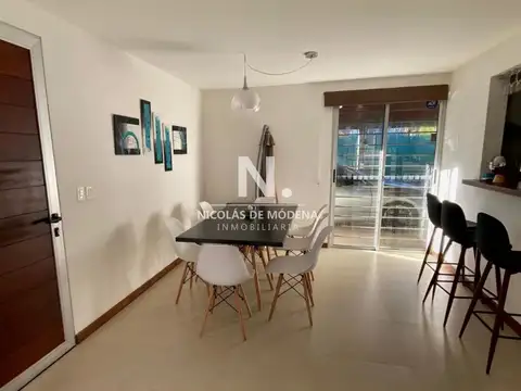 Casa en Venta en Pinares, USD 230.000