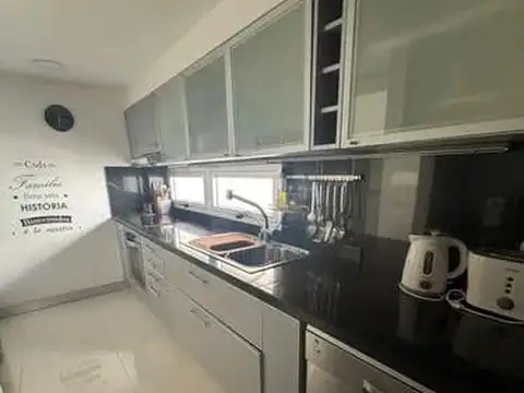 Departamento en Alquiler de 4 ambientes