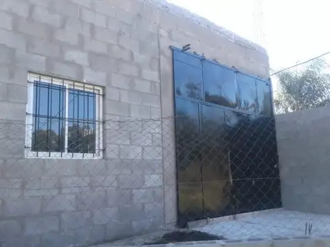 Yrigoyen 27600