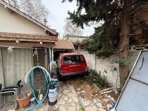 Casa de 3 amb. con pileta