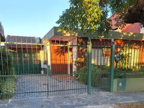 MENDOZA  al 3700