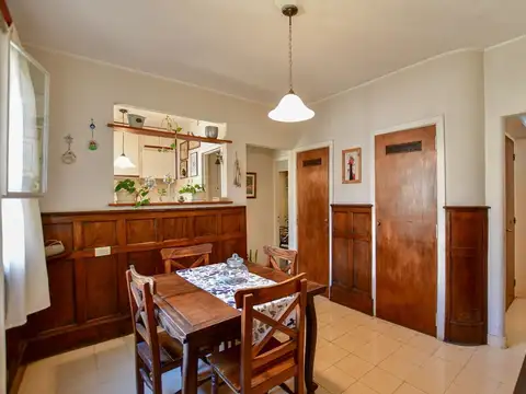 Depto Tipo Casa en Venta de 4 dormitorios