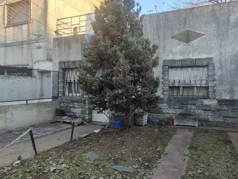 Depto Tipo Casa en Venta de 4 dormitorios