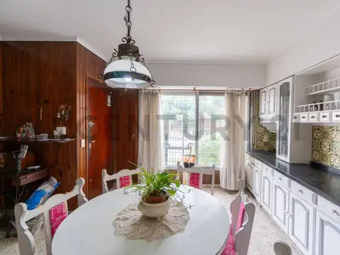 Casa en Venta en Quilmes, USD 210.000