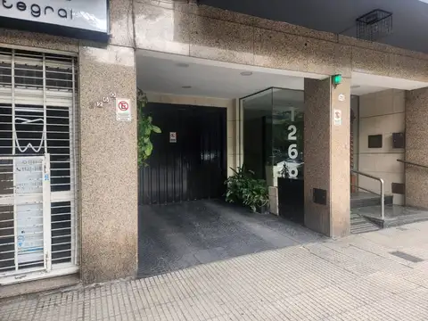 Avenida Directorio 1200