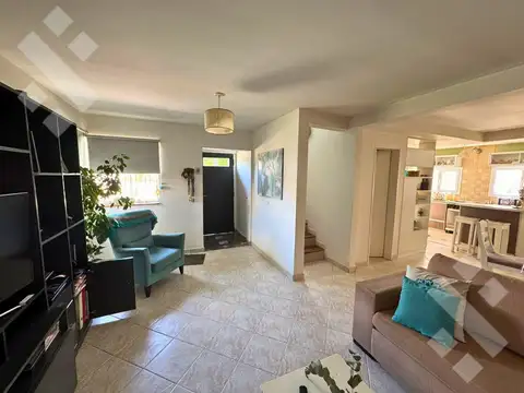 Casa en Venta en Neuquén, USD 230.000