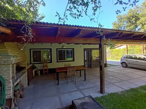 Casa en Venta con 6 cocheras