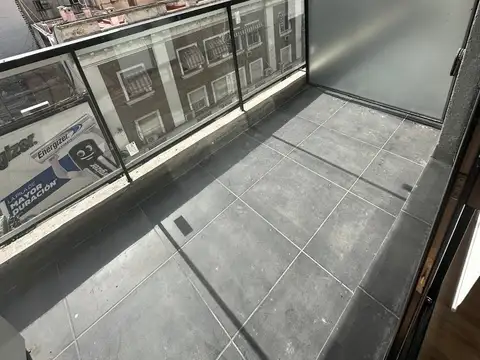 Entre Ríos 600, Piso 7