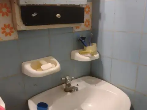 Depto Tipo Casa 2 ambientes con 1 baño