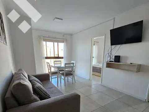 Departamento en Alquiler con 1 cocheras