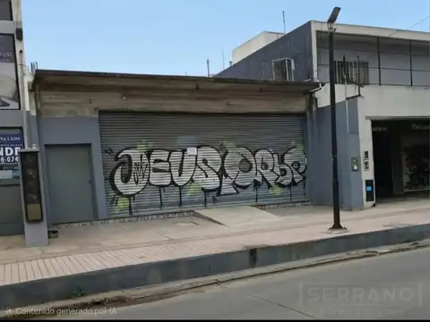Local de 240 mtrs en Rivadavia 2569. Polvorines