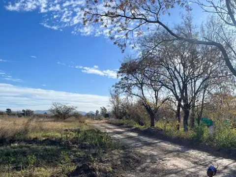 Terreno en Venta de 438,0 m2