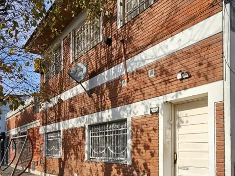 DEPARTAMENTO EN VENTA 2 AMBIENTES AL FRENTE EN PLANTA BAJA