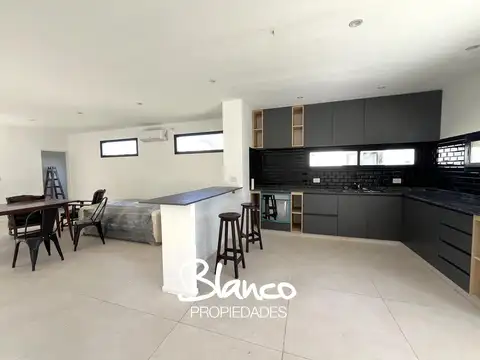 Casa en Venta en Pilar del Este - Santa Elena, USD 230.000