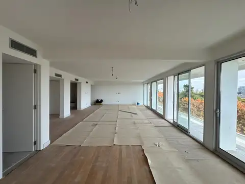 Departamento en Venta de 4 dormitorios