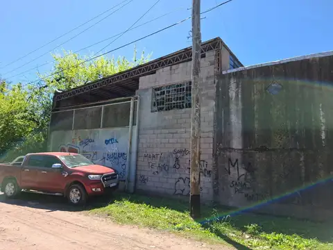 GALPÓN de 500 mts en lote de  850 - BURZACO