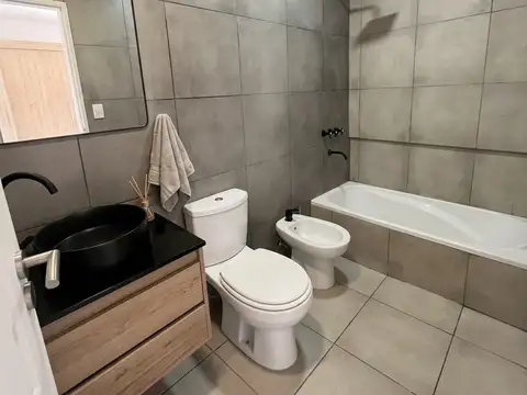 Depto Tipo Casa 3 ambientes con 1 baño