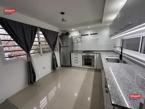 Casa Venta 3 dormitorios Parrilla Avellaneda