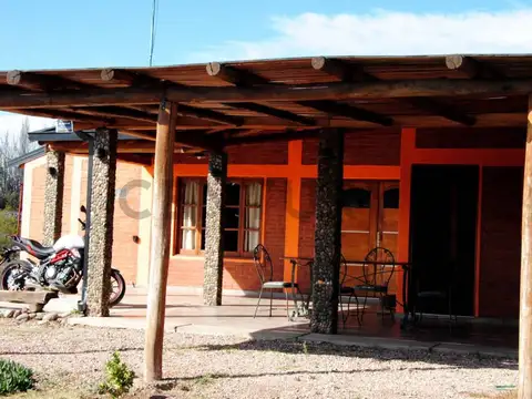 VENTA CABAÑA 2 AMBIENTES EN VALLE GRANDE