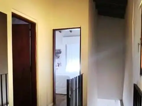 Casa en Venta con 5 cocheras