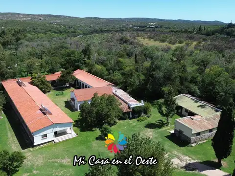 Hotel de Campo 65 plazas sobre 14 hectáreas