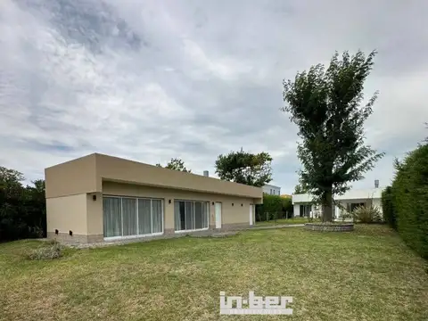 Av. Gutiérrez - Hudson 4000