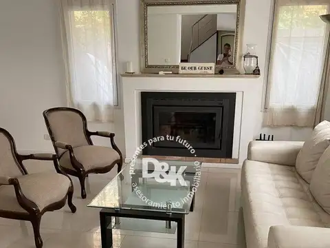 Casa en Alquiler de 3 dormitorios