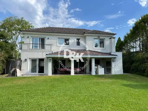 Casa en alquiler de 3 dormitorios en Castores - Nordelta