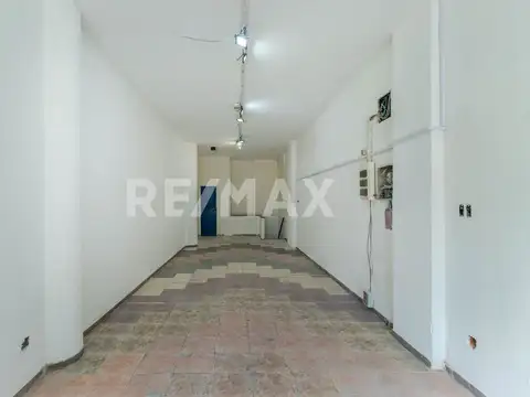 Local en Alquiler 66 años